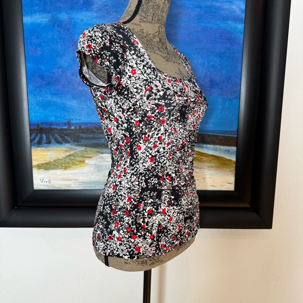 Fifilles Paris Floral Pattern Ruched Top - Picture 6 of 9